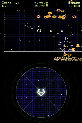 Geometry Wars - Galaxies (USA) screen shot game playing